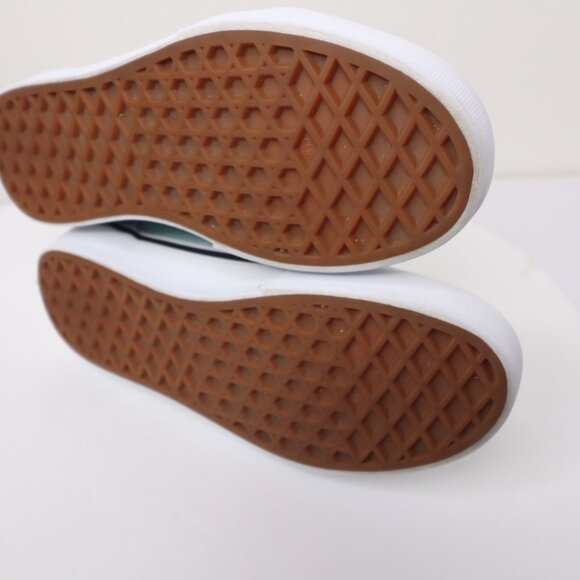 kids old skool. shoes size us 1  model 751505 - Picture 8 of 8